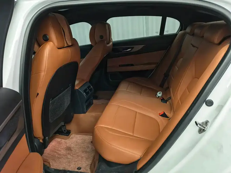 Jaguar XEL