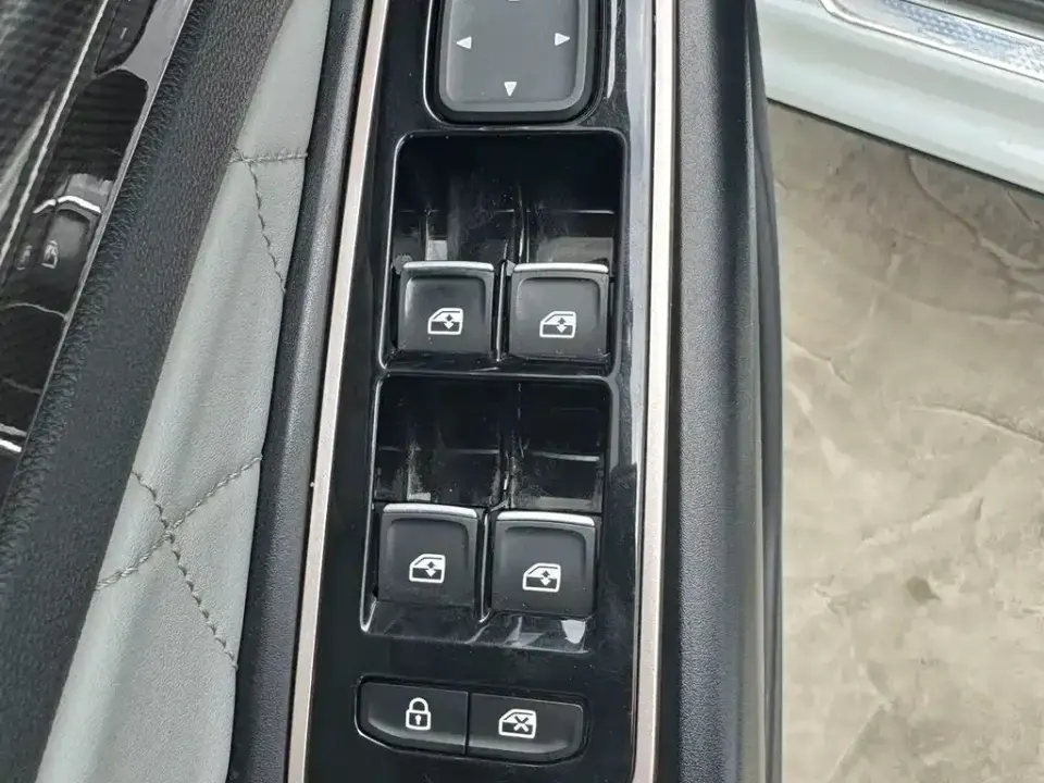 Jetta VS7