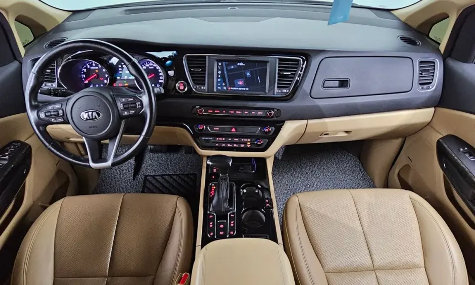 Kia Canival