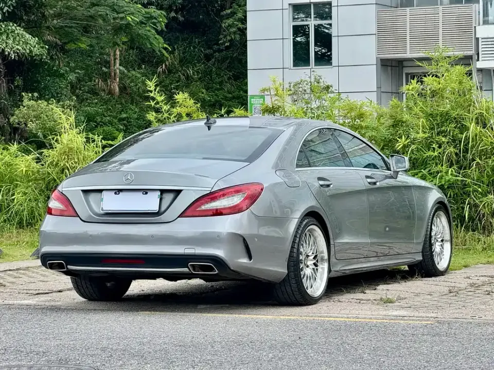 Mercedes-Benz CLS