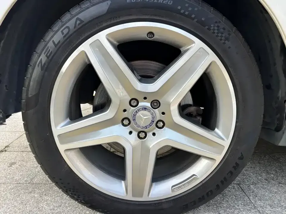 Mercedes-Benz GLE (Import)