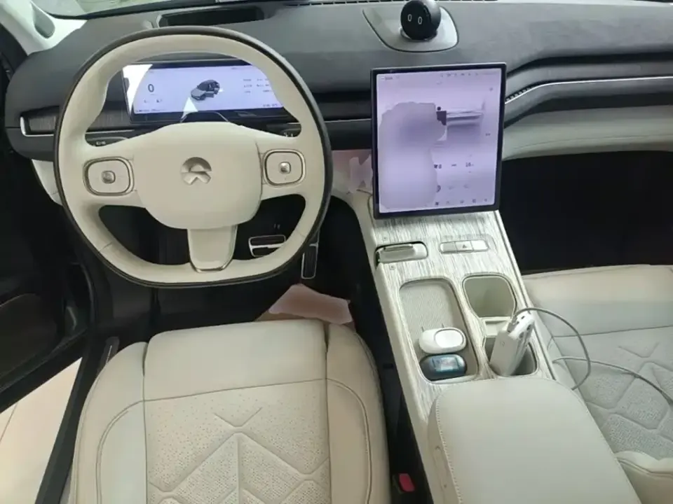 Nio ES7