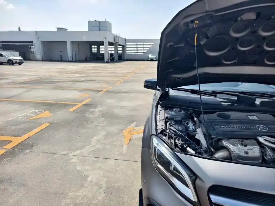 Mercedes-Benz GLA AMG