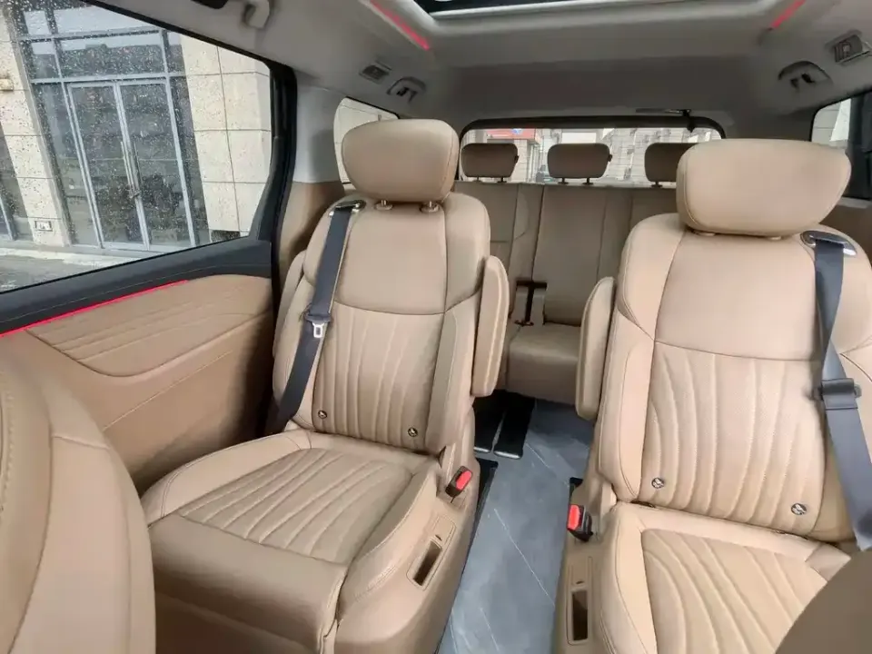 JAC Refine Refine RF8 PHEV