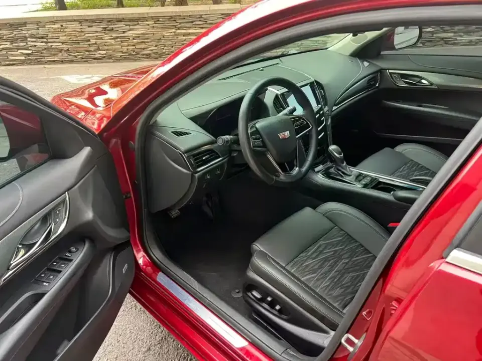 Cadillac ATS-L