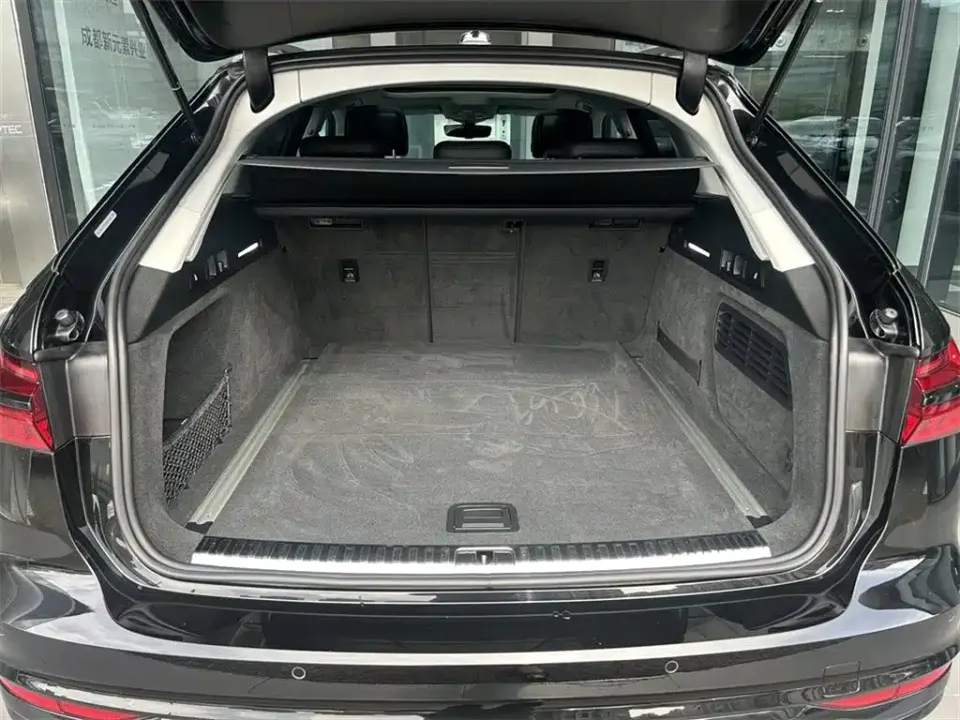 Audi A6 (Import)