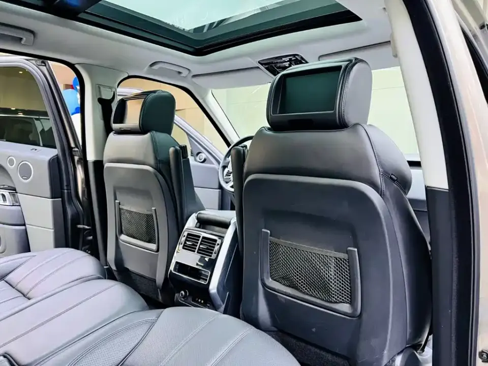 Land Rover Sport