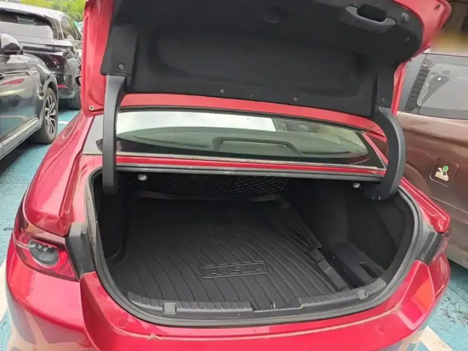 Mazda 3 Axela