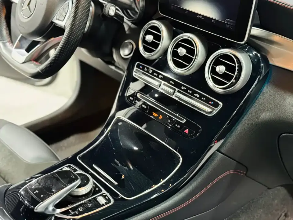 Mercedes-Benz GLC AMG
