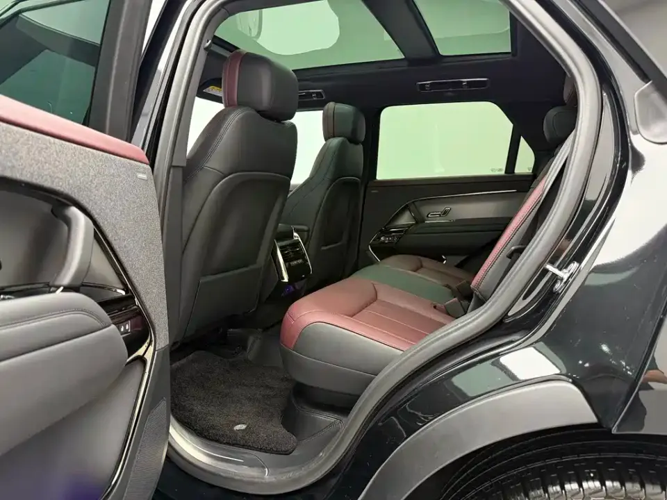 Land Rover Sport