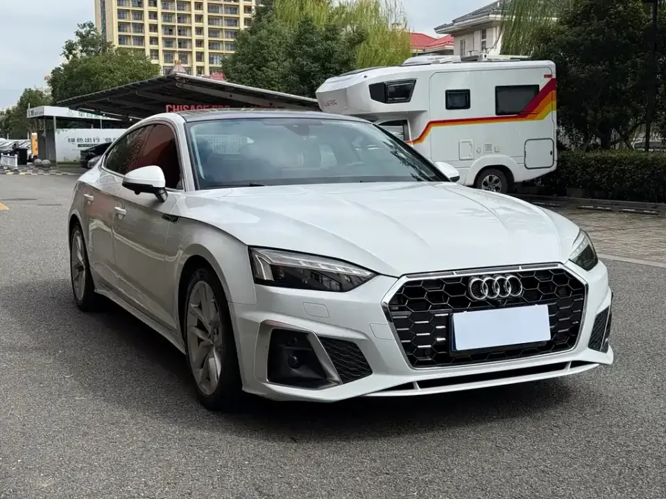 Audi A5 (Import)