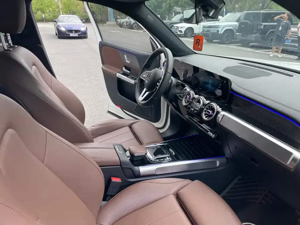 Mercedes-Benz GLB