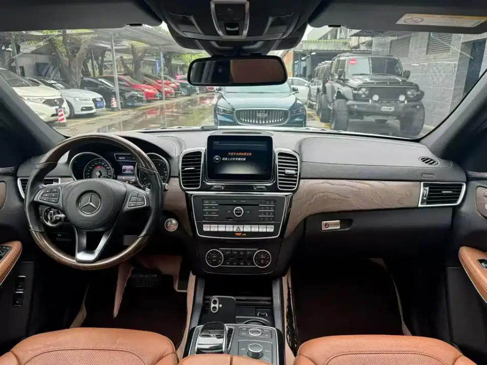 Mercedes-Benz GLS