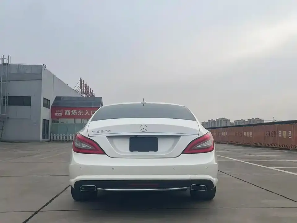 Mercedes-Benz CLS