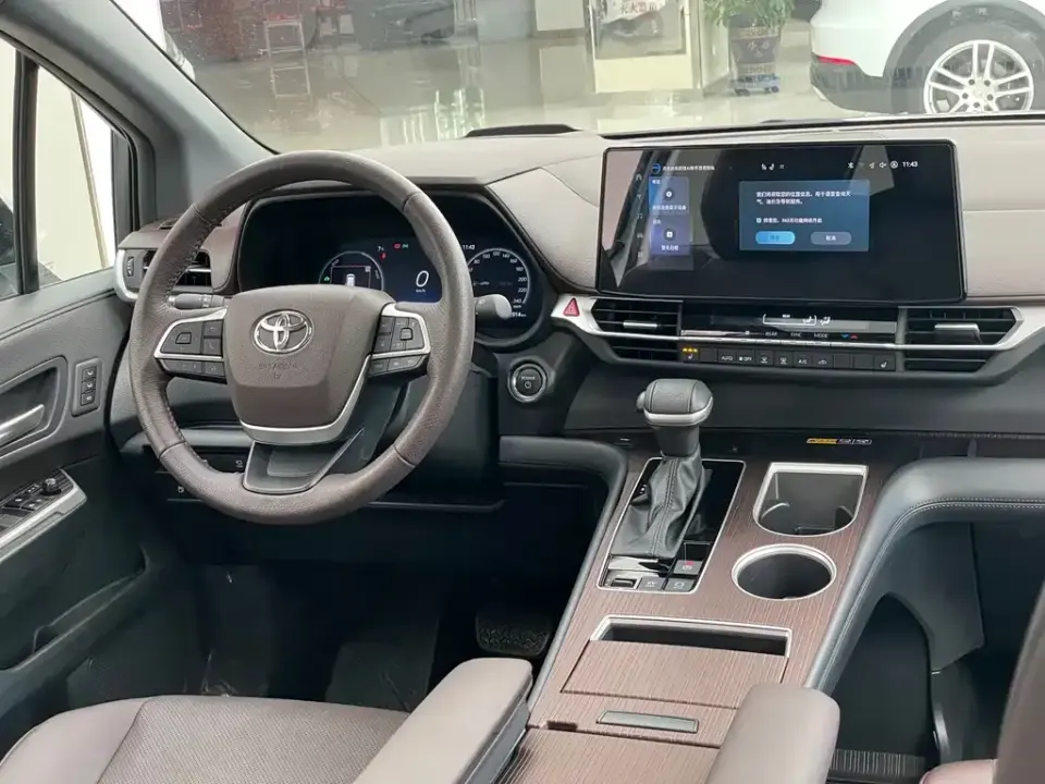 Toyota Granvia
