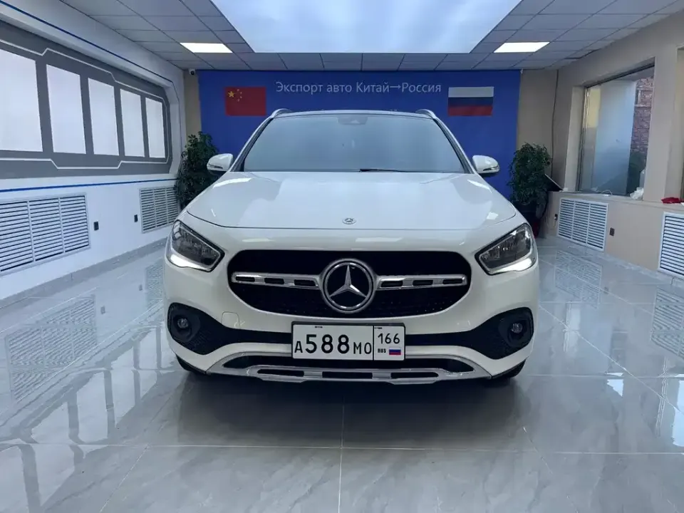 Mercedes-Benz GLA