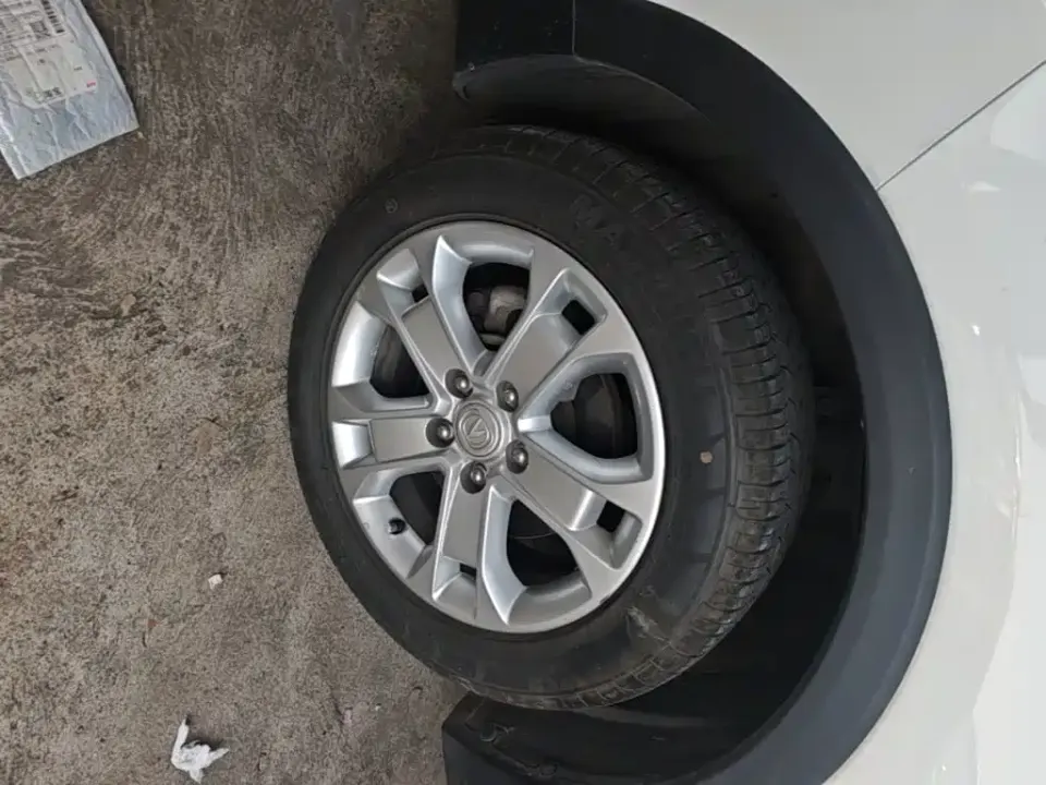 Changan CS15
