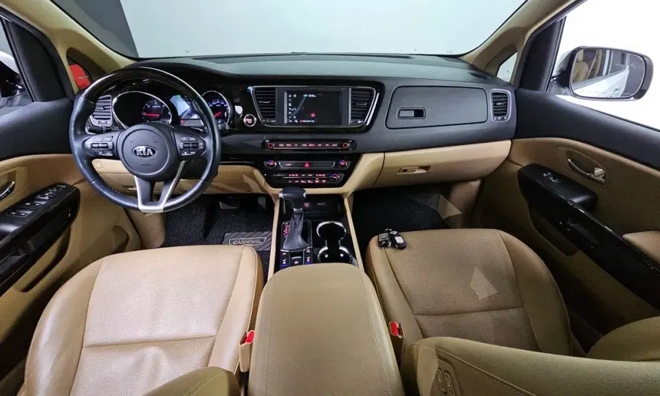 Kia Canival