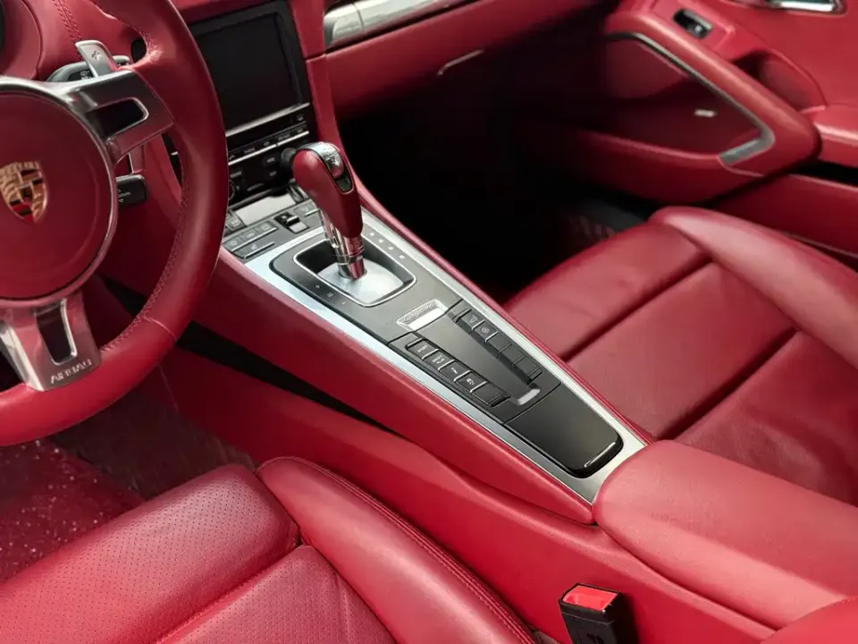 Porsche Cayman