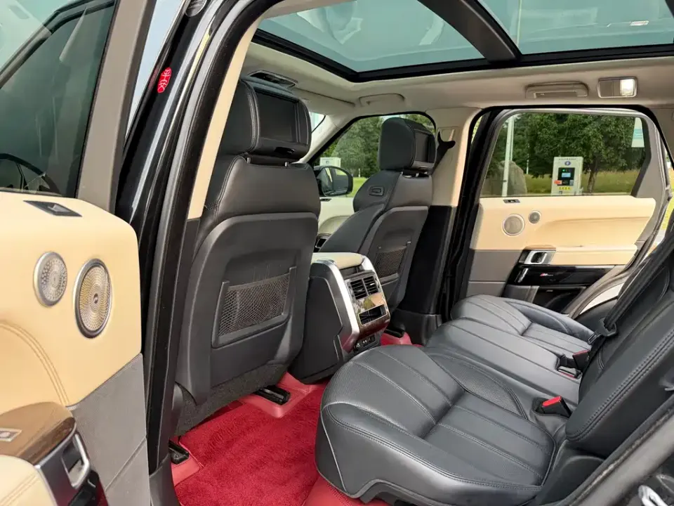 Land Rover Sport