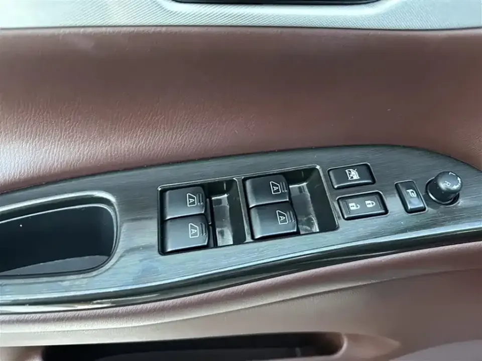 Infiniti QX50