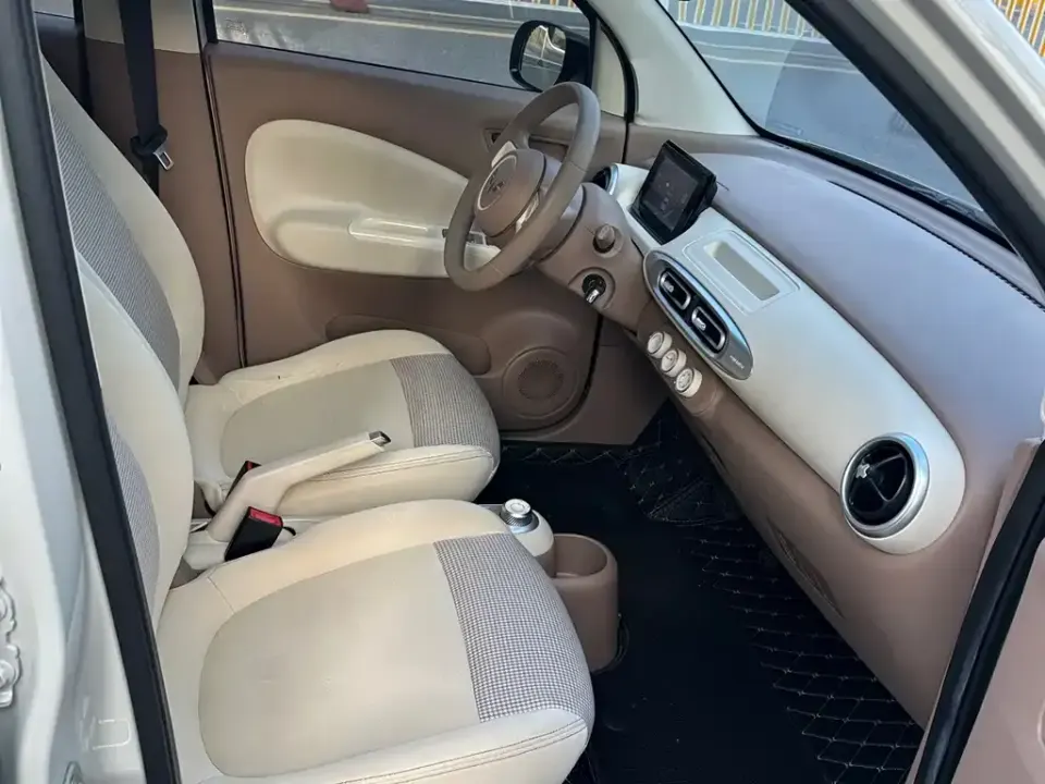 Wuling MINIEV