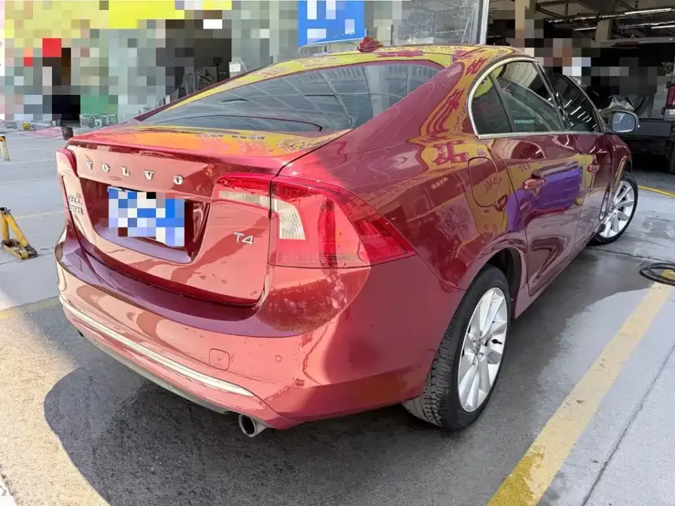 Volvo S60