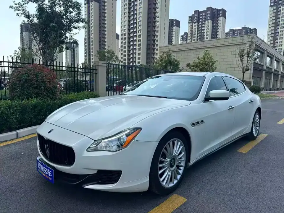 Maserati Quattroporte