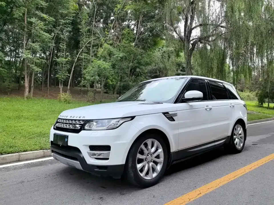 Land Rover Sport