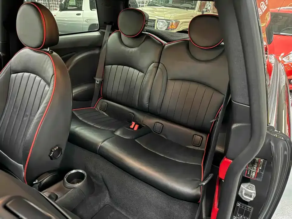 MINI Mini JCW