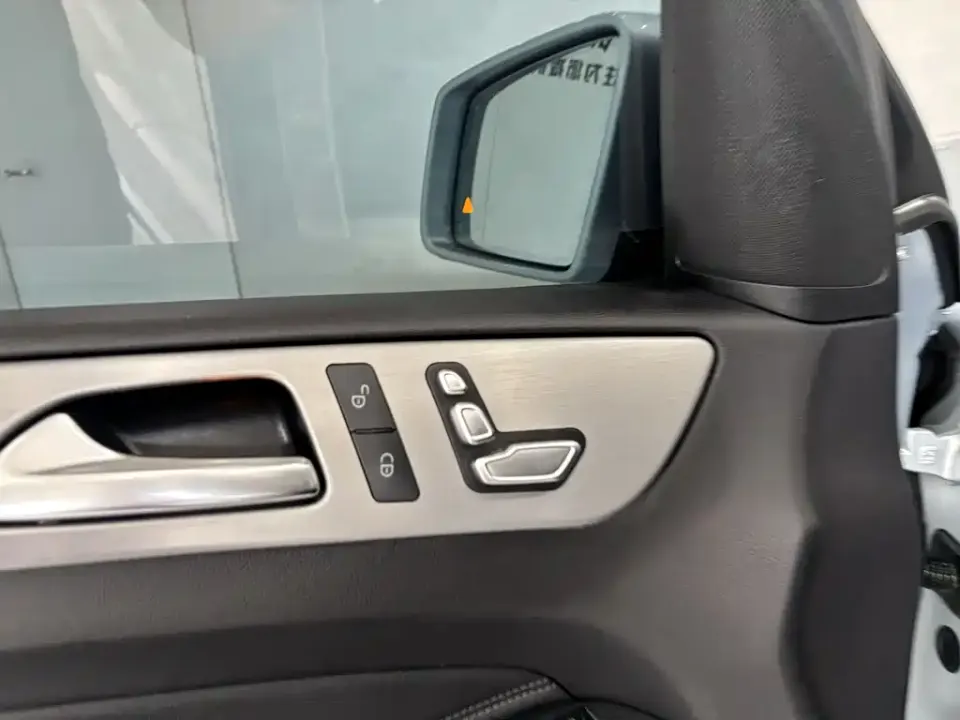 Mercedes-Benz GLE (Import)