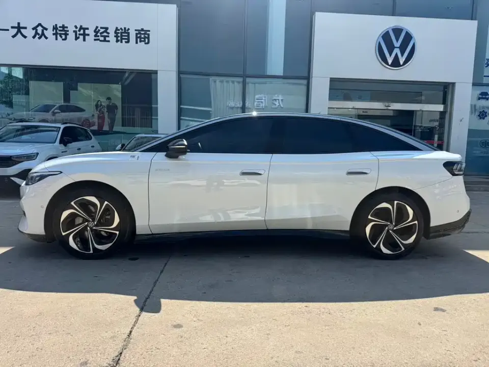 Volkswagen ID.7 VIZZION