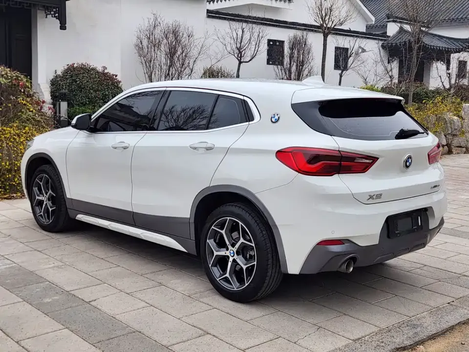 BMW X2 (Import)