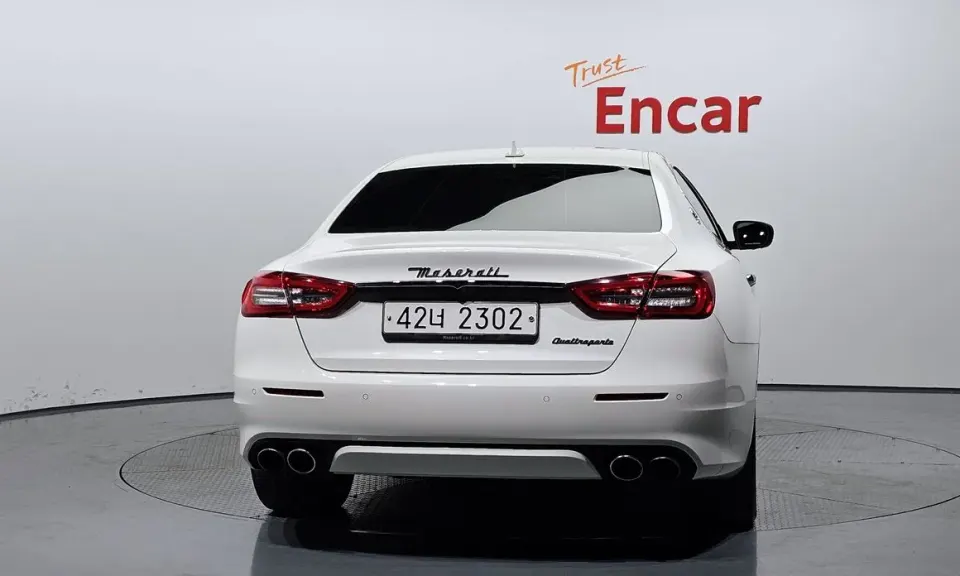 Maserati Quattroporte