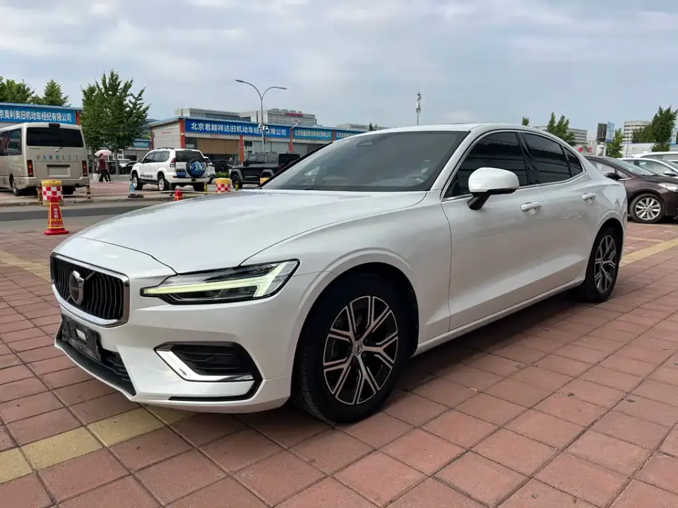 Volvo S60