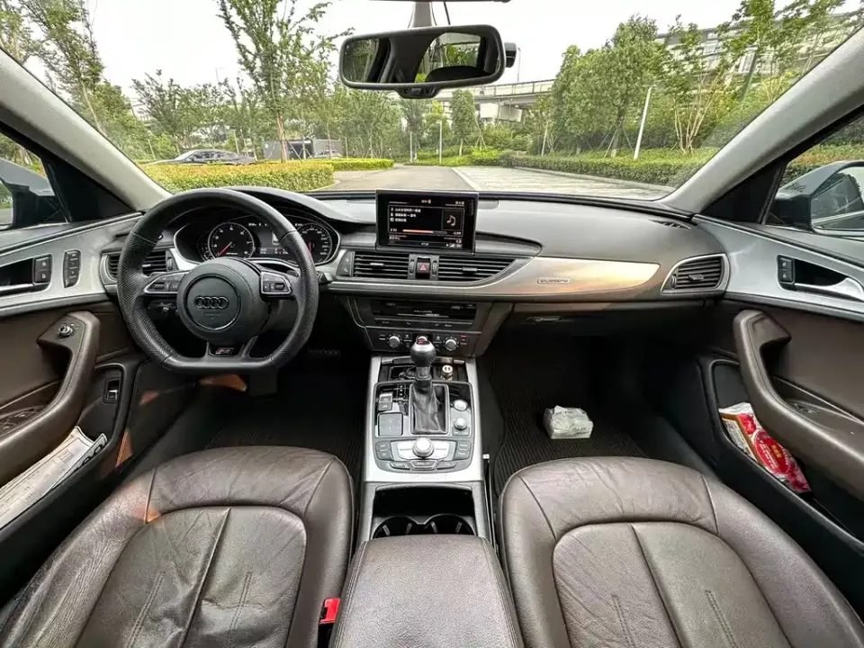 Audi A6 (Import)