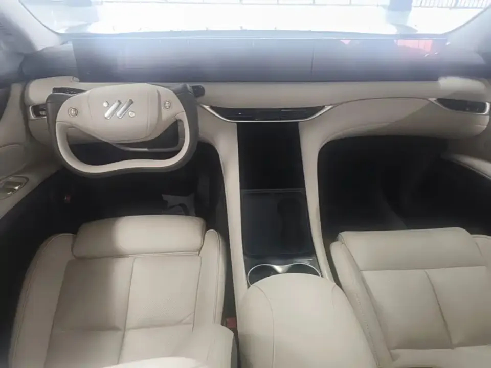 IM Motors IM LS6