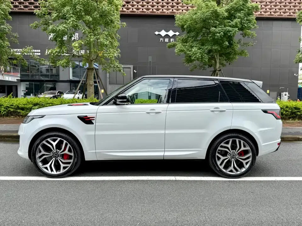 Land Rover Sport