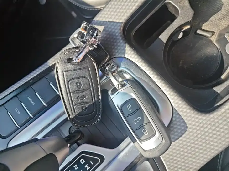 Geely Emgrand GS