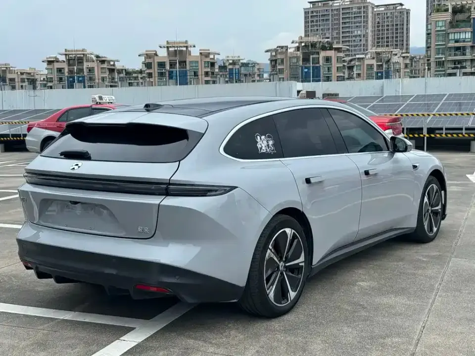 Nio ET5T
