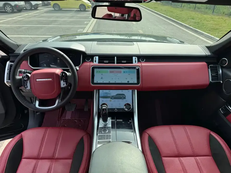 Land Rover Sport