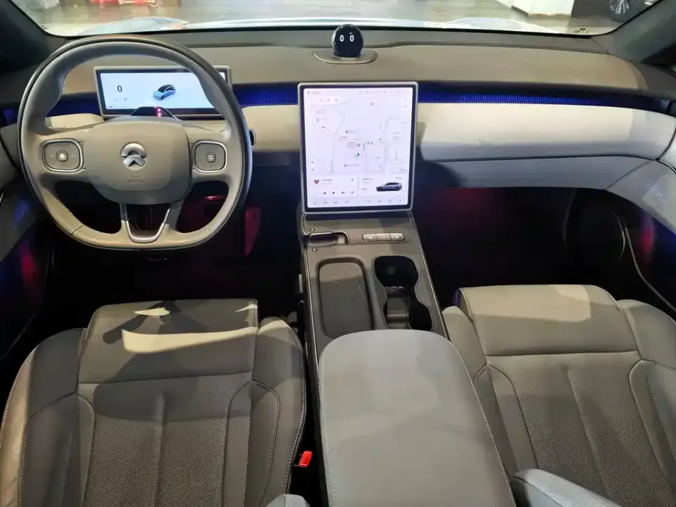 Nio ET5T