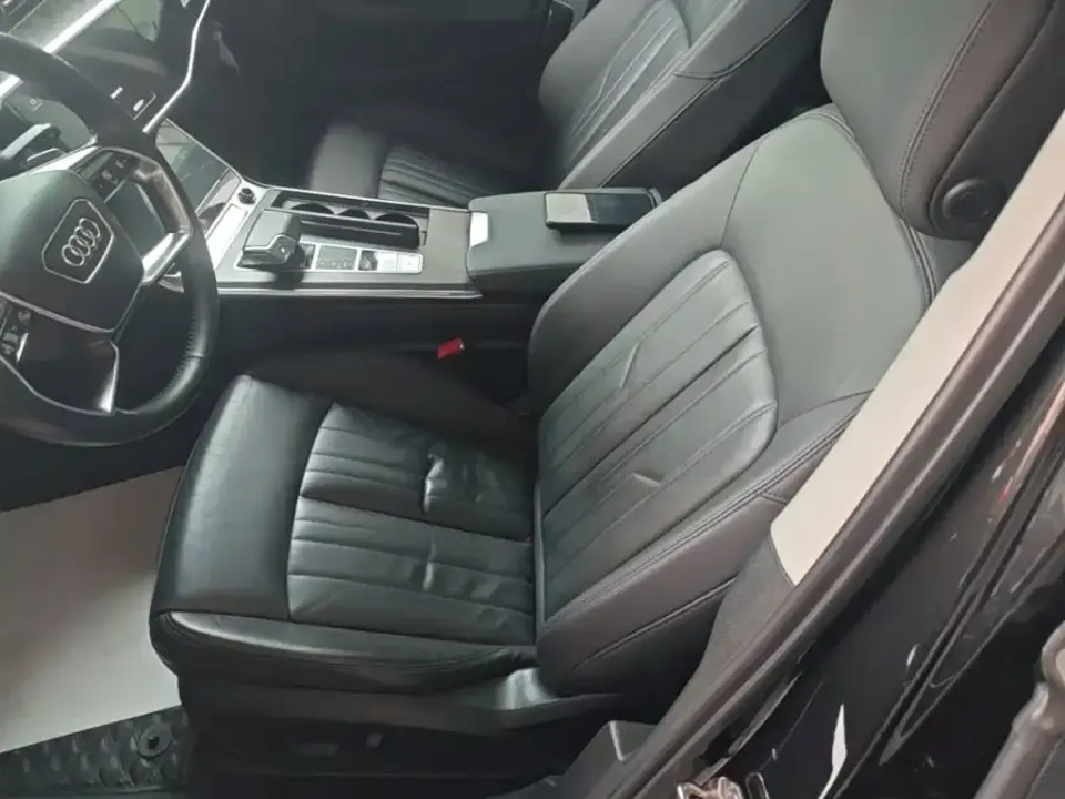 Audi A6 (Import)