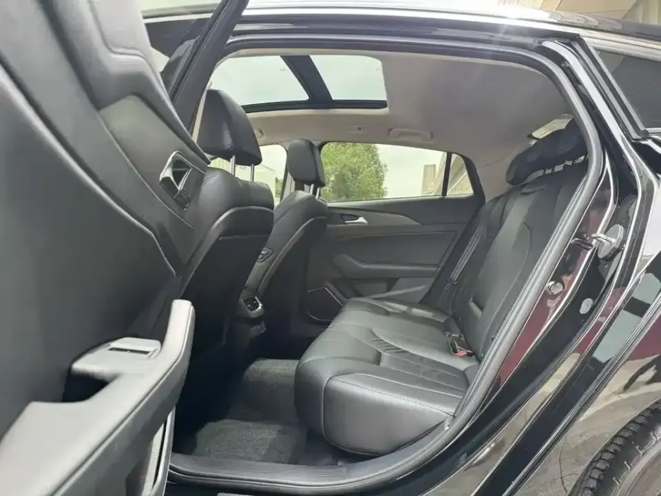 Hongqi Hongqi H5