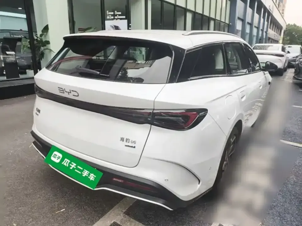 BYD Seal 06 DM-i Touring