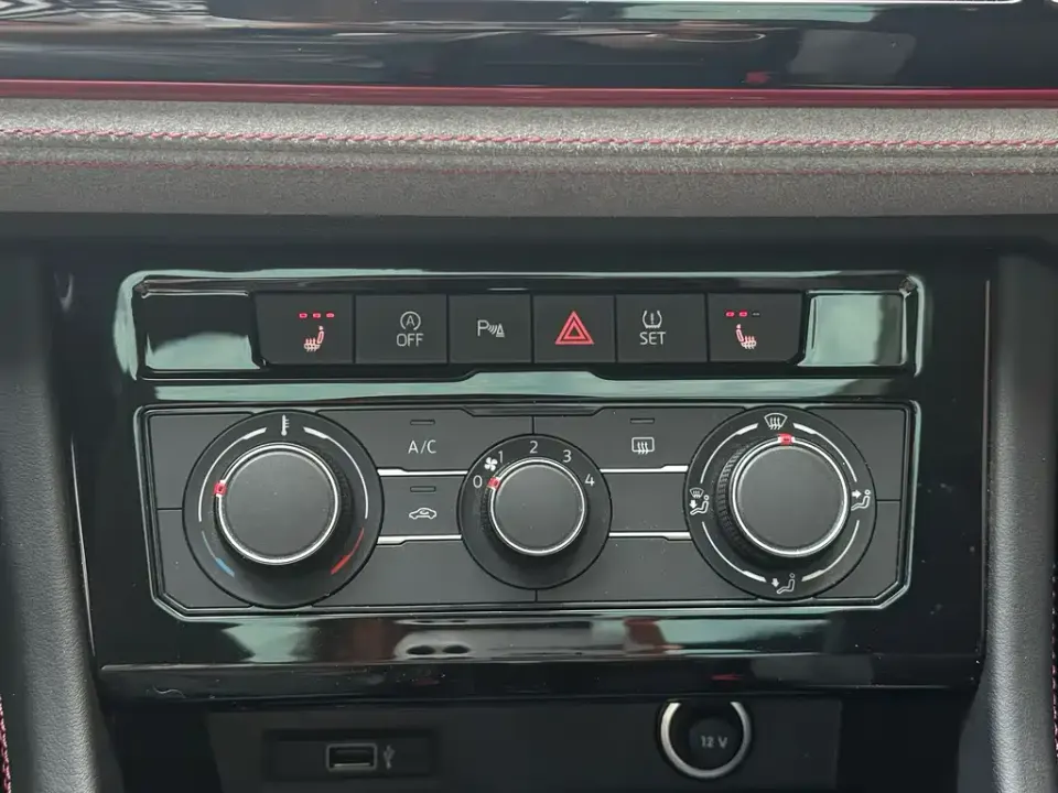 Jetta VS7
