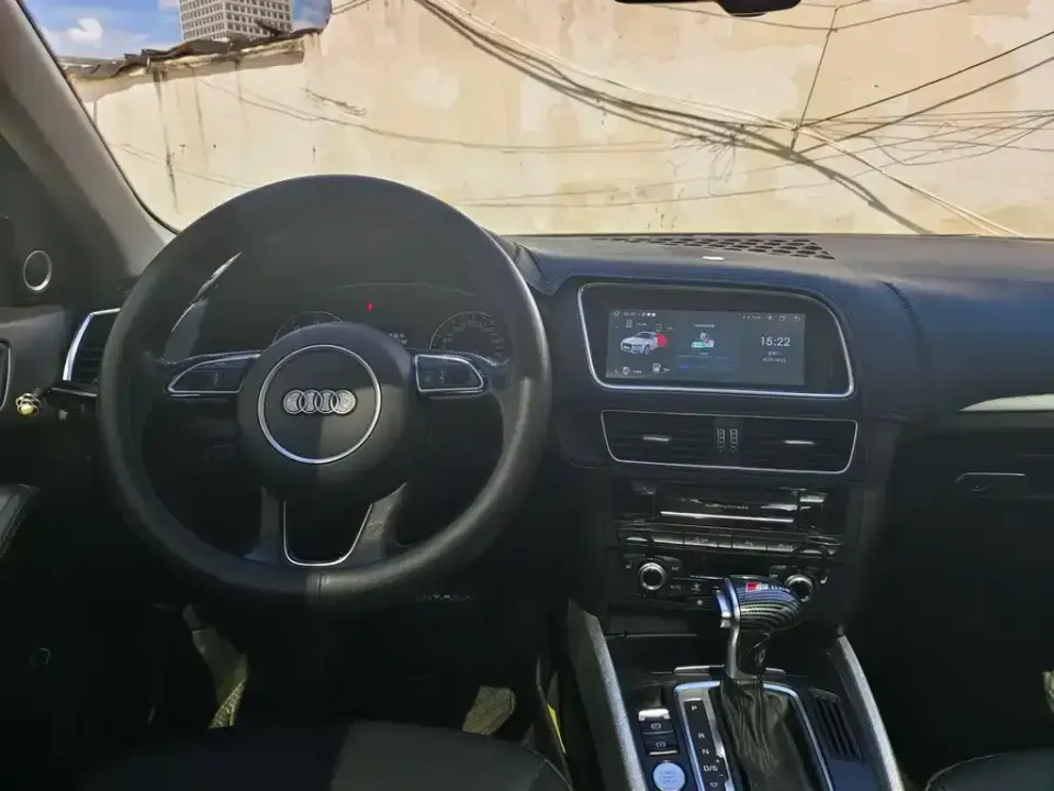 Audi Q5 (Import)