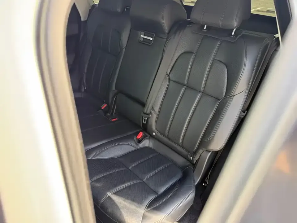 Land Rover Sport