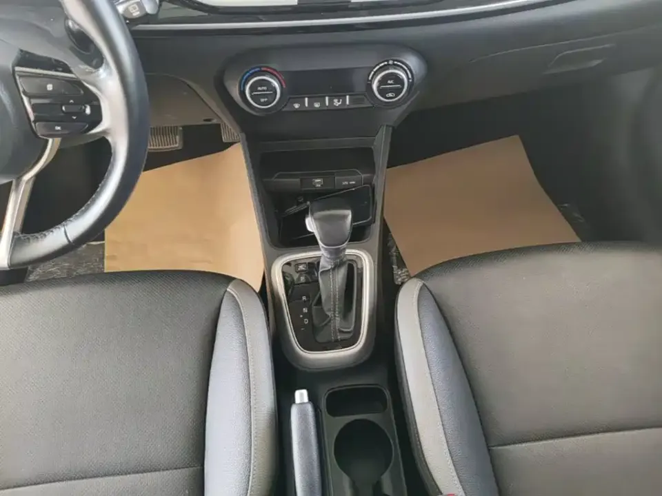 Kia KX1