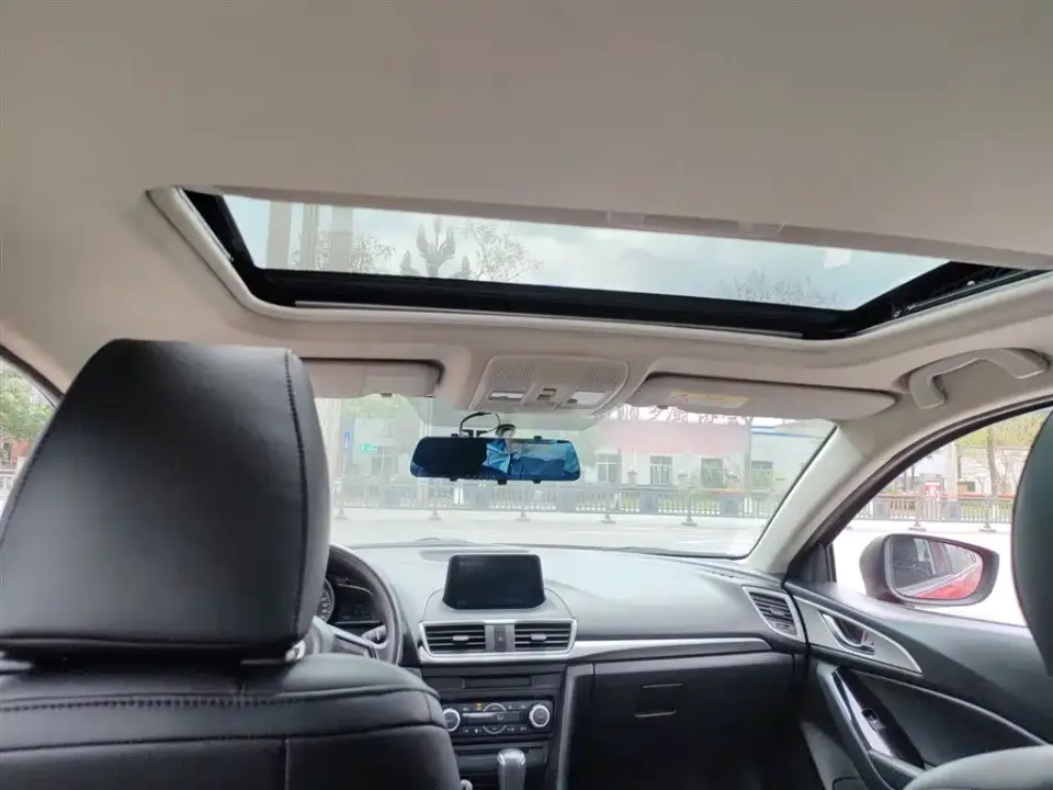 Mazda 3 Axela